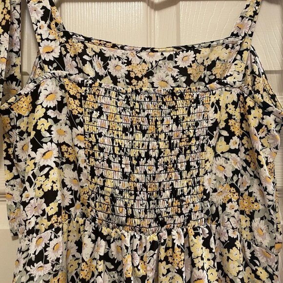 SOCIAL STANDARD BY SANCTUARY Cottage Prairie Sundress Floral Tiered Midi… - Picture 9 of 9